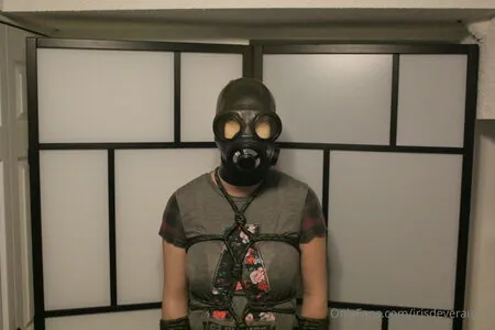 irisdeveraux77