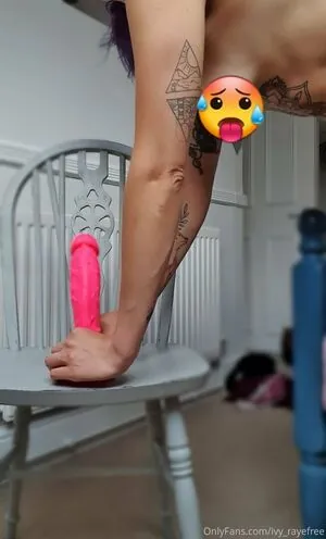 ivy_rayefree