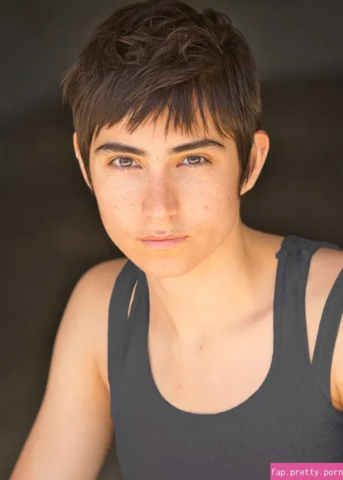 Izzi Rojas - Photo #23