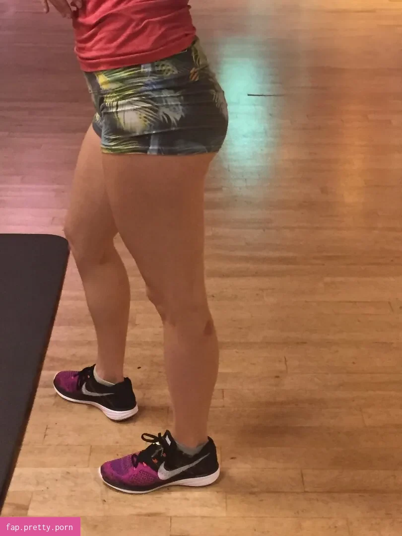 Iliza Shlesinger - Photo #18