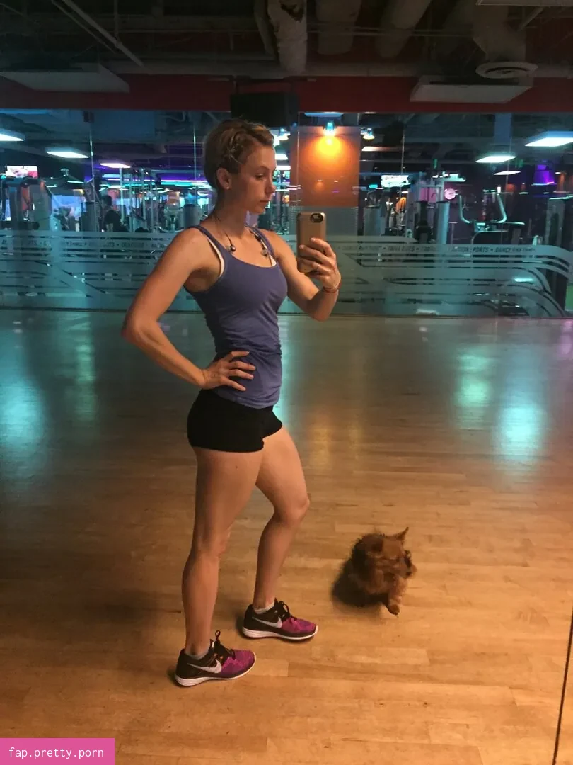 Iliza Shlesinger - Photo #76