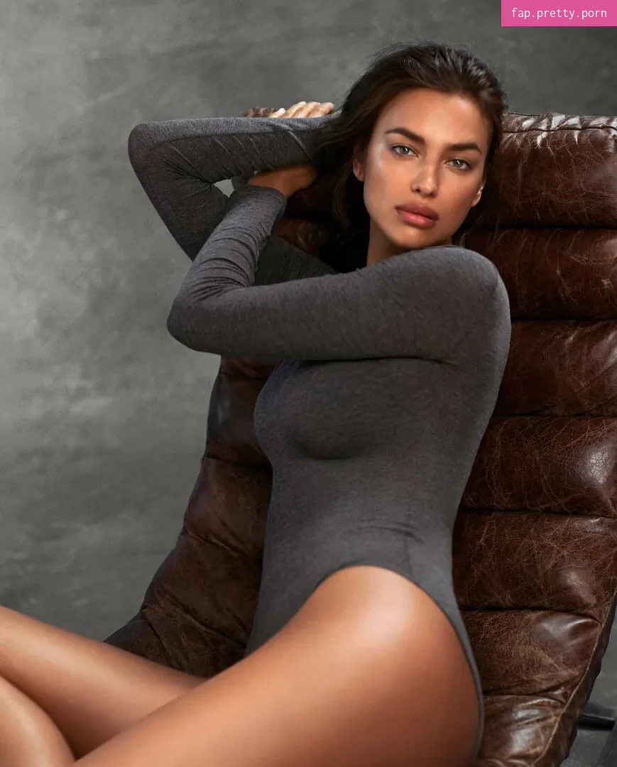 Irina Shayk - Photo #08