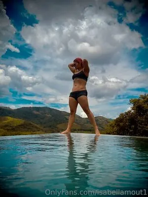 isabellamout1