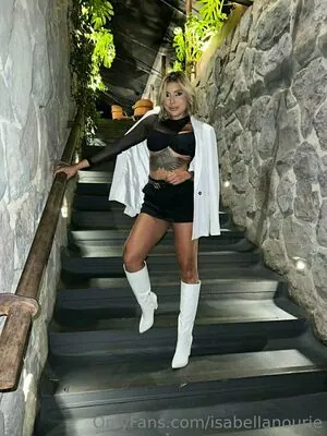 isabellanourie