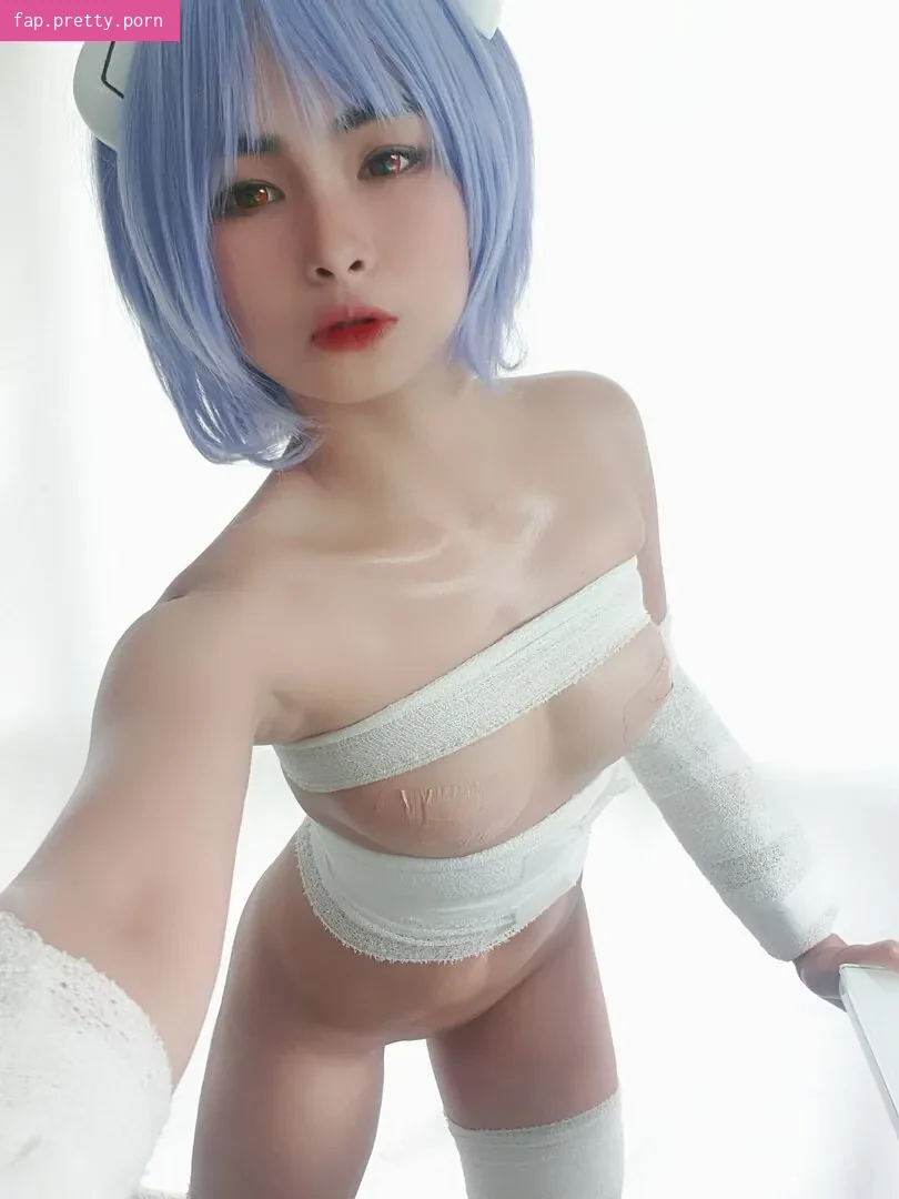 Ishiko - Photo #13