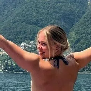 Izzy Swin