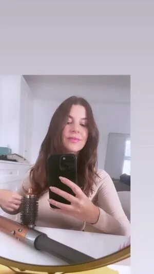 Imogen Thomas