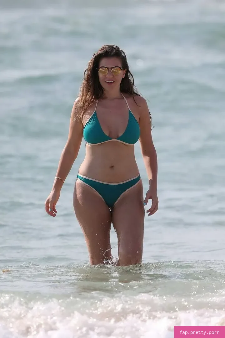 Imogen Thomas - Photo #14