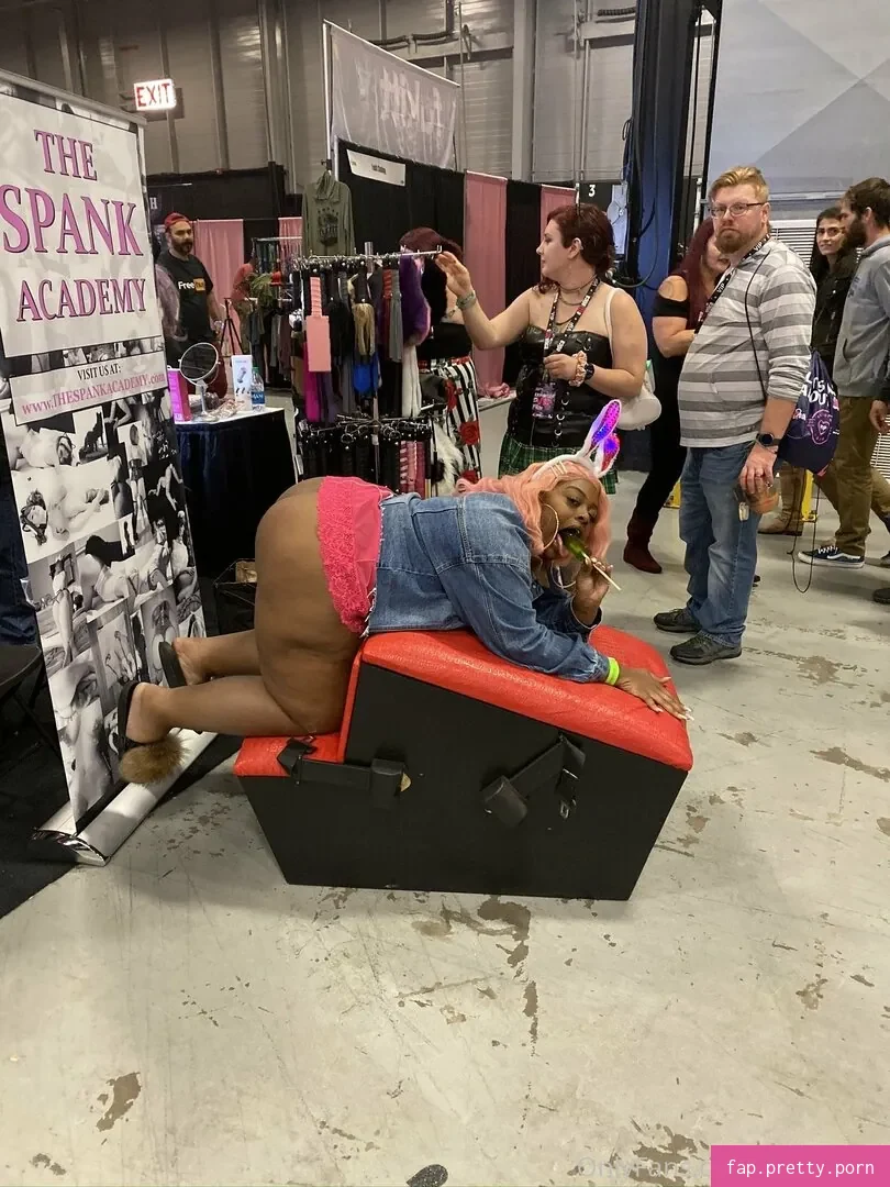 itsjuicytee - Photo #51