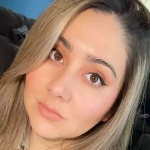 itslauraa14