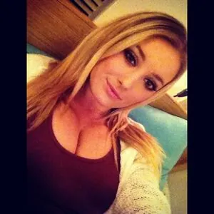 itssbriibitchh