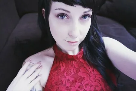 IvyLaura