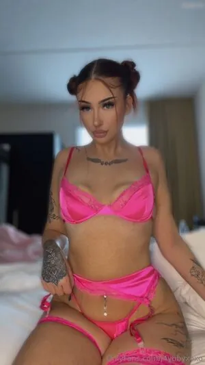 j4ybbyxoxo