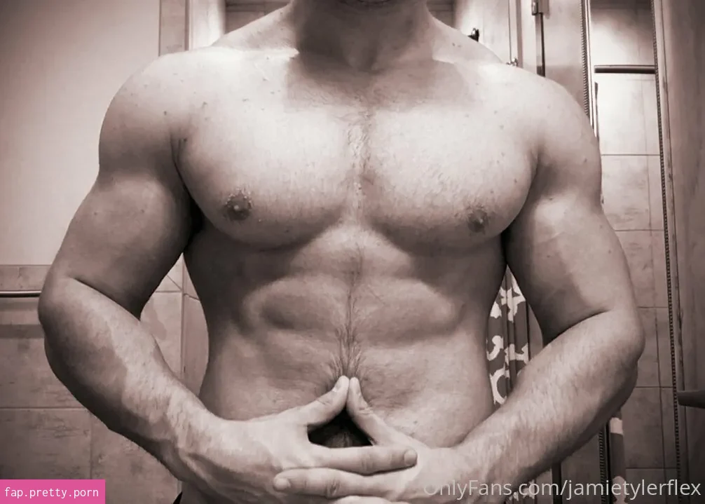jamietylerflex - Photo #10