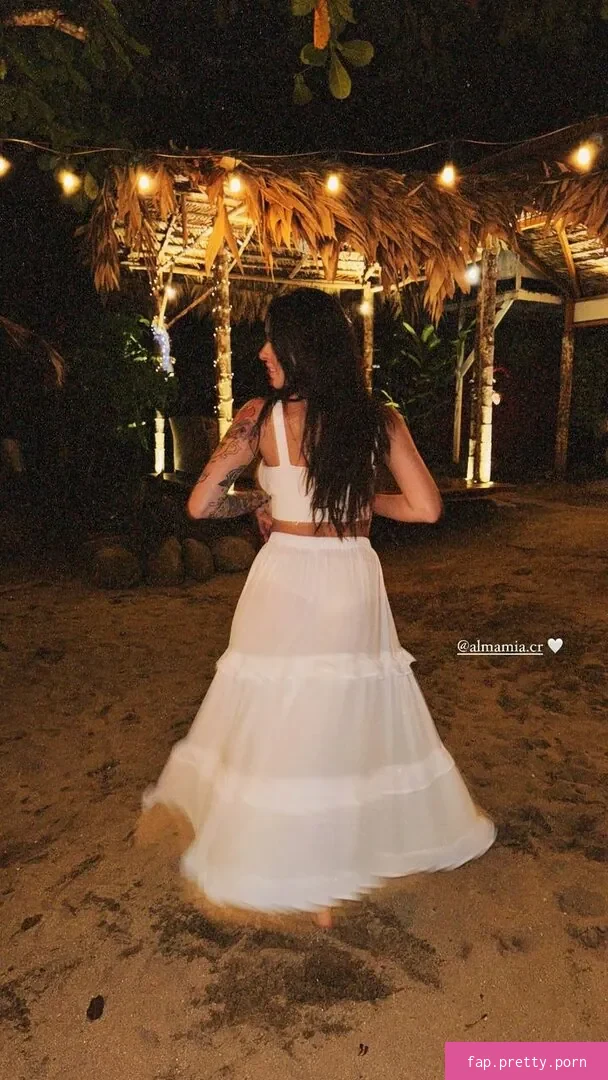 janadeoliveira_ - Photo #75