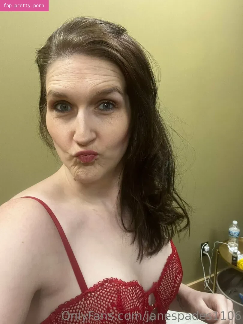 janespades1106 - Photo #04