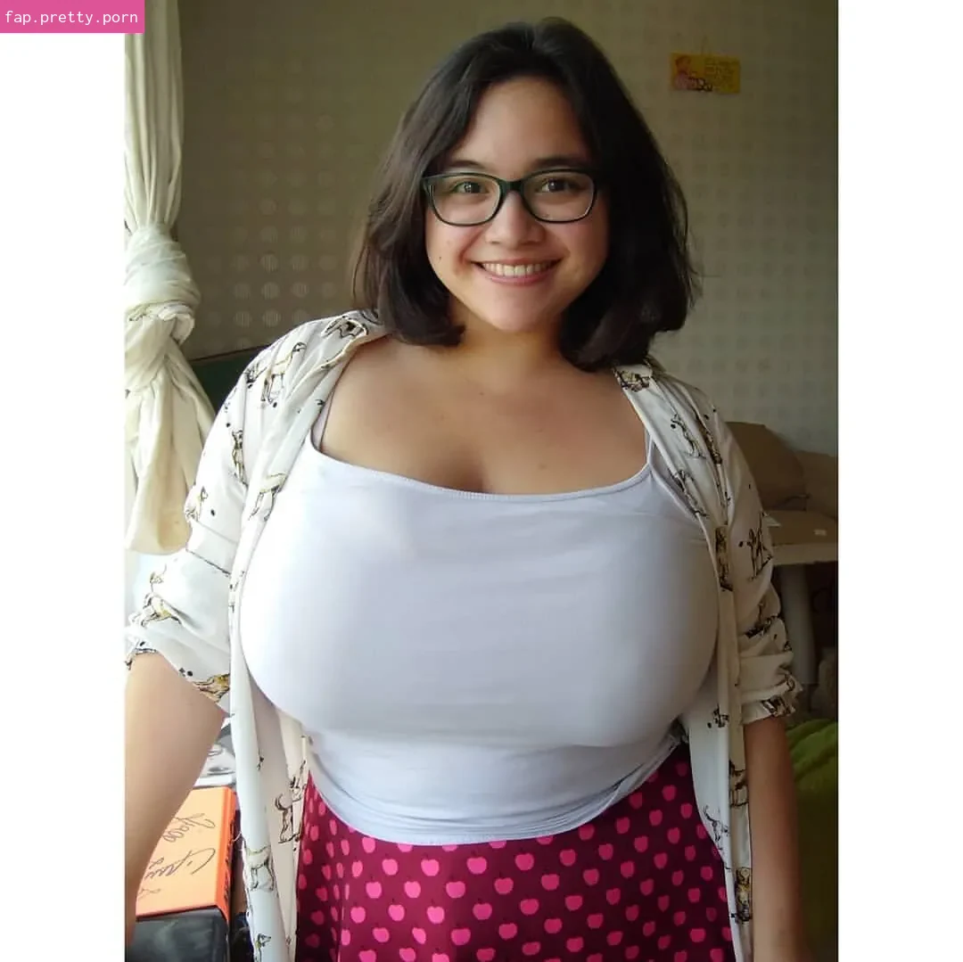 janineaam - Photo #10