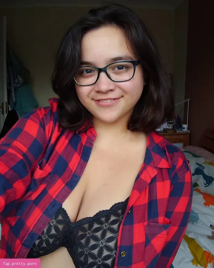 janineaam - Photo #60