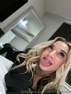 jasminecakess