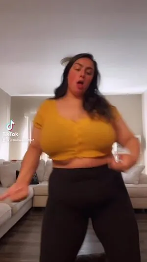 Jazminealeahh