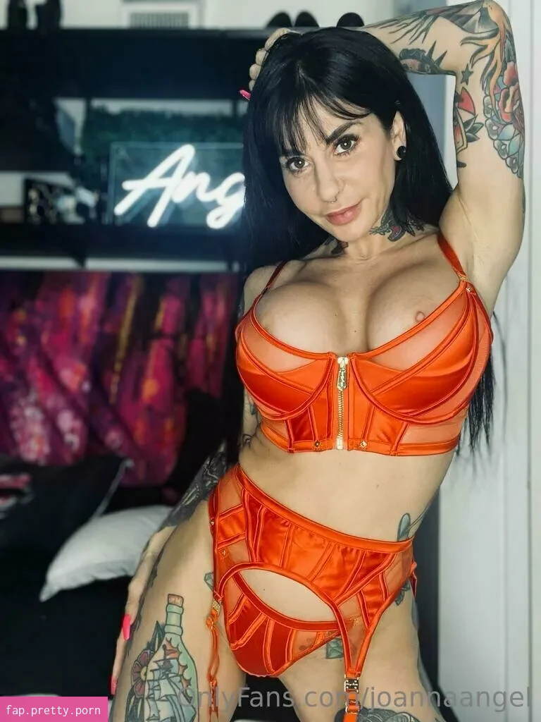 Joanna Angel - Photo #03