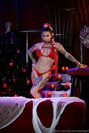 Joanna Angel