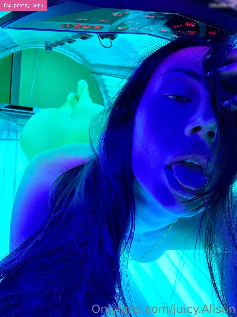 juicy.alison - Photo #93