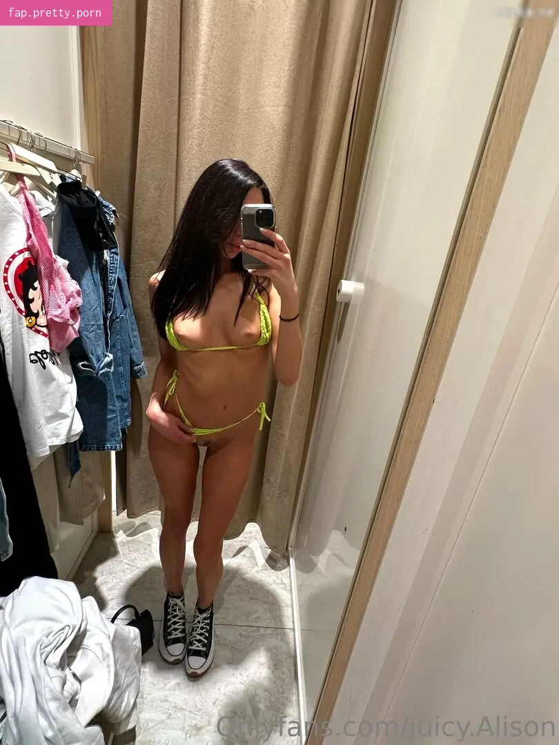 juicy.alison - Photo #75