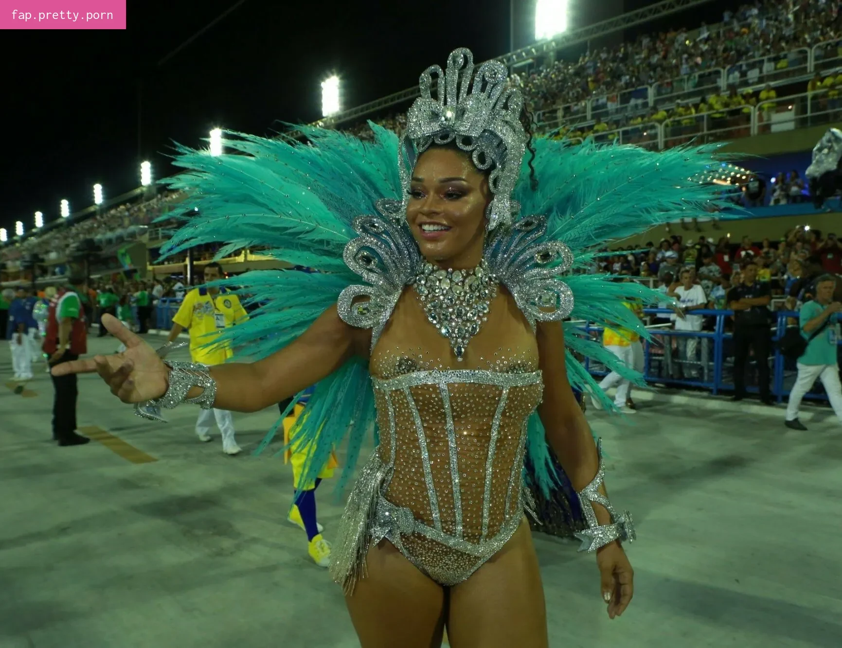 Juliana Alves - Photo #19