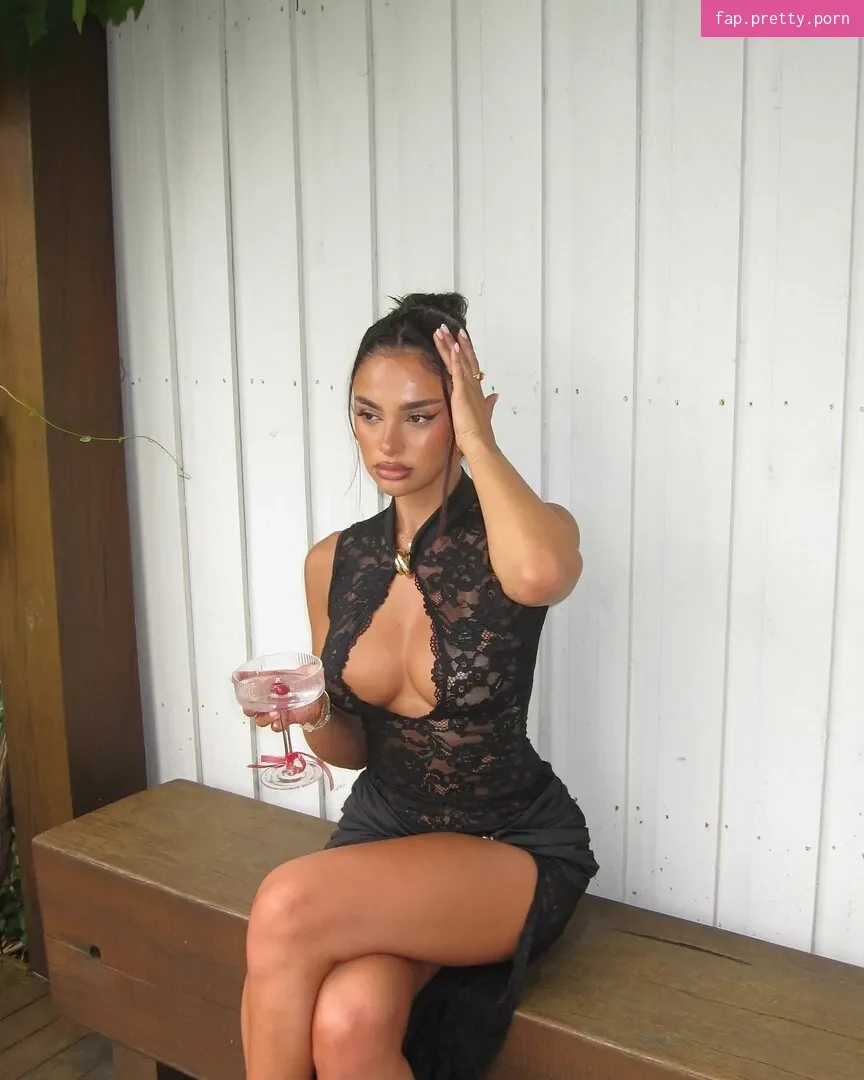 Jessica Bader - Photo #76