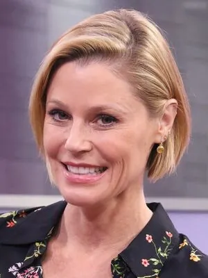 Julie Bowen