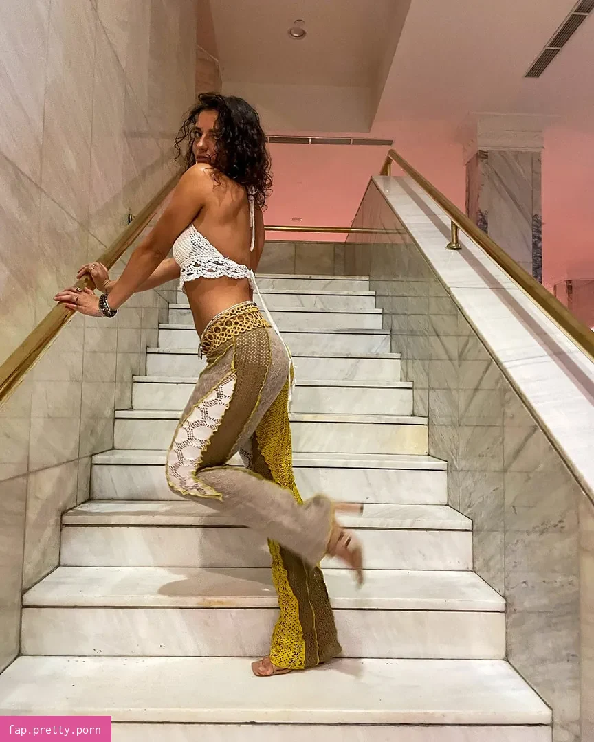 Jade Chynoweth - Photo #12