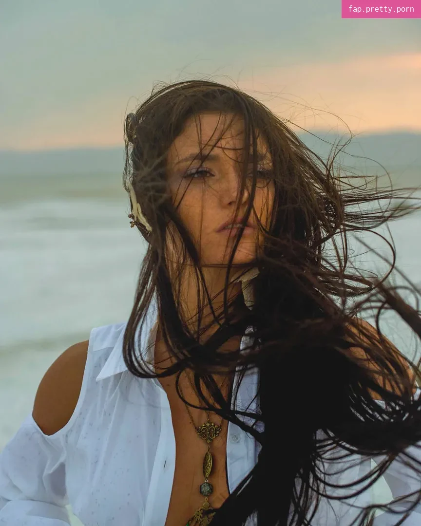Jade Chynoweth - Photo #30