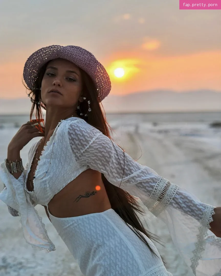 Jade Chynoweth - Photo #58