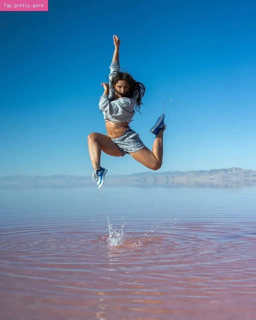 Jade Chynoweth - Photo #82