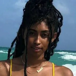 Jasmine Chola | Jasmine Blandford