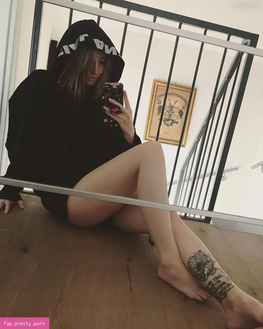 Jodie Calussi - Photo #89
