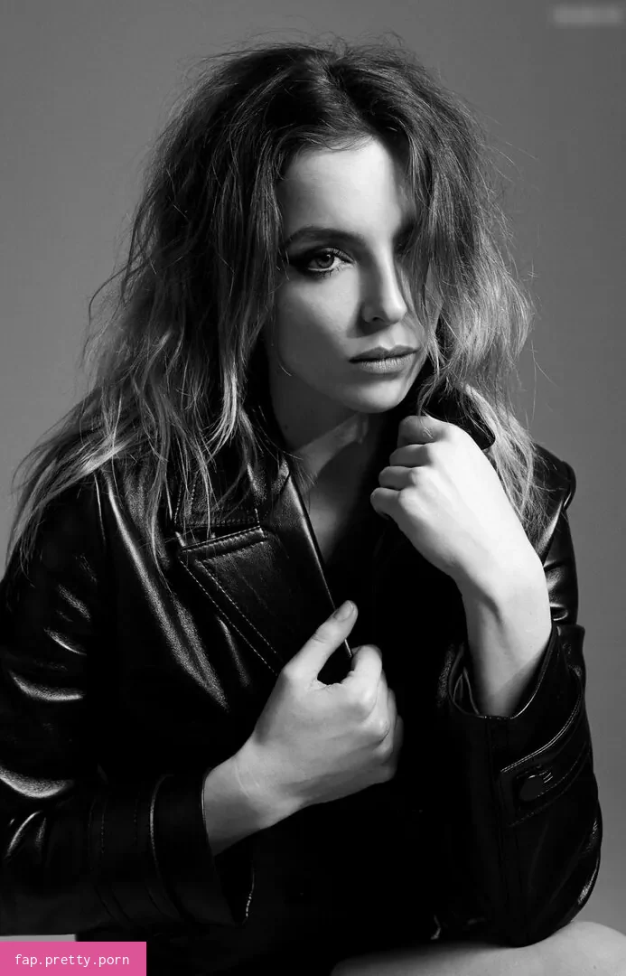 Jodie Comer - Photo #06