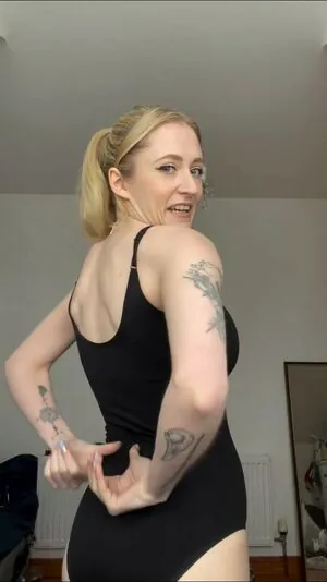 Janet Devlin