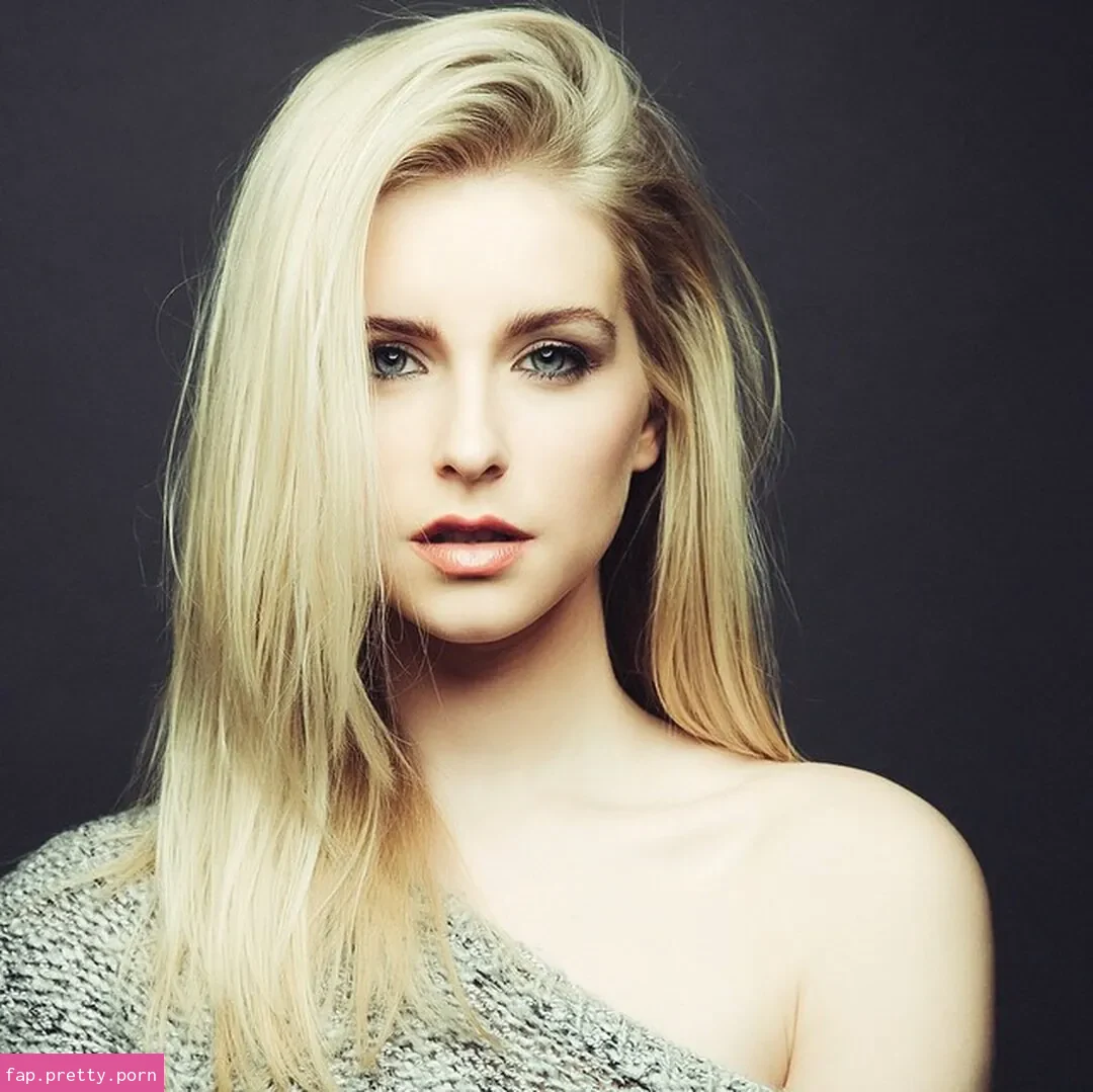 Jess Davies - Photo #70