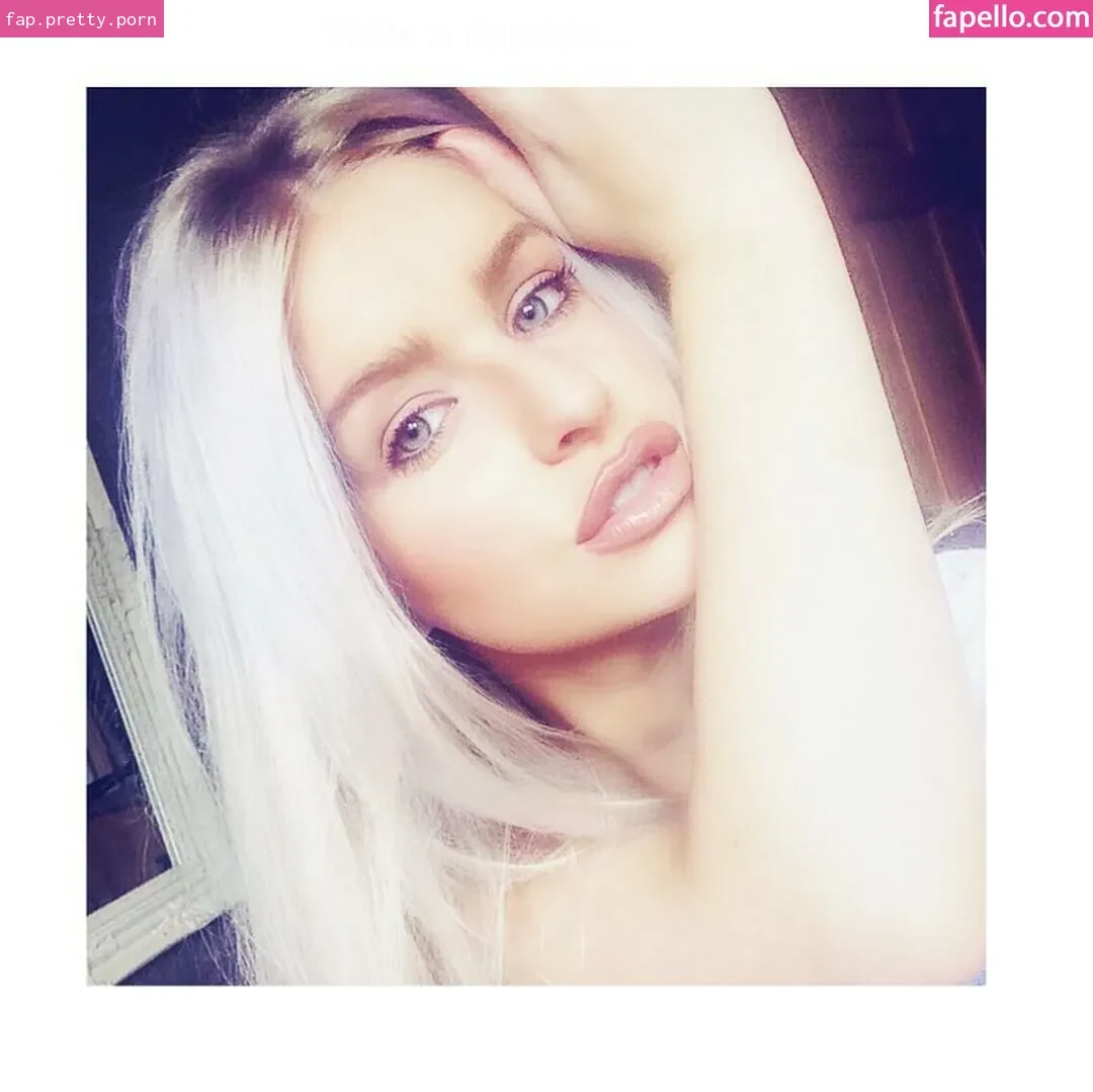 Jess Davies - Photo #21