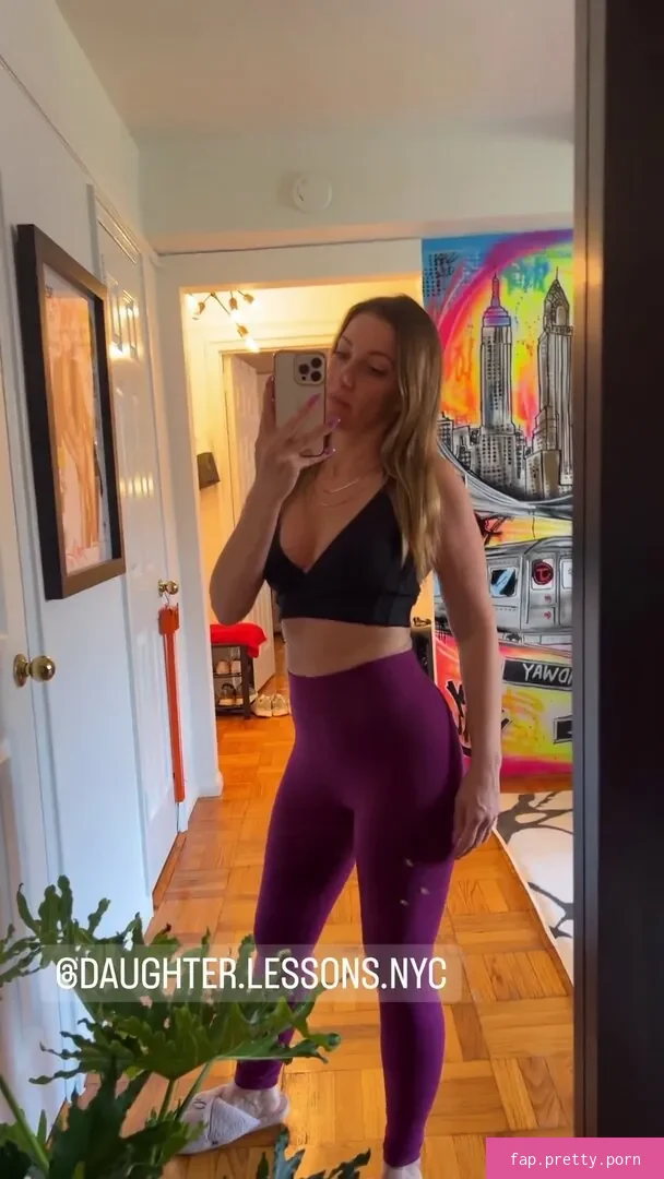 Jeana - Photo #19