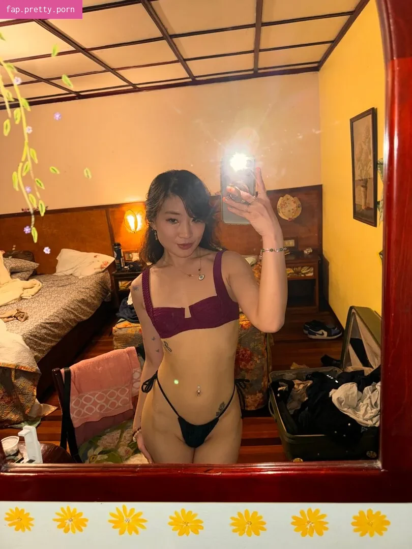Jeannie Elise Mai - Photo #04