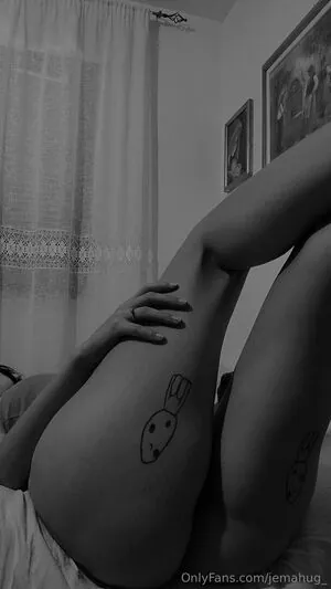 jemahug_