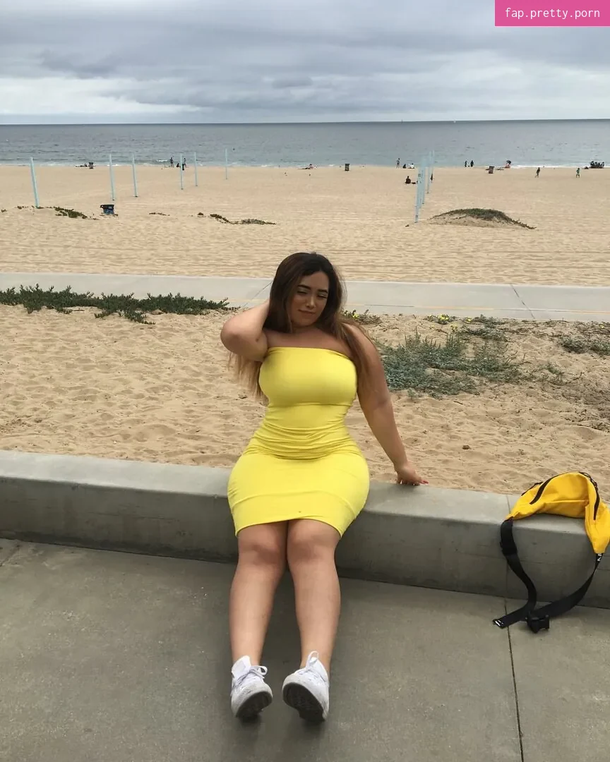 Jenessa - Photo #14