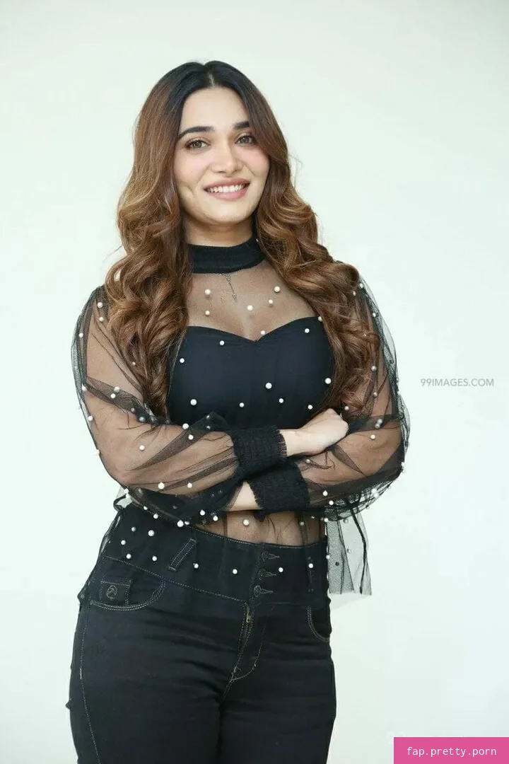 Jenifer Emmanuel - Photo #07