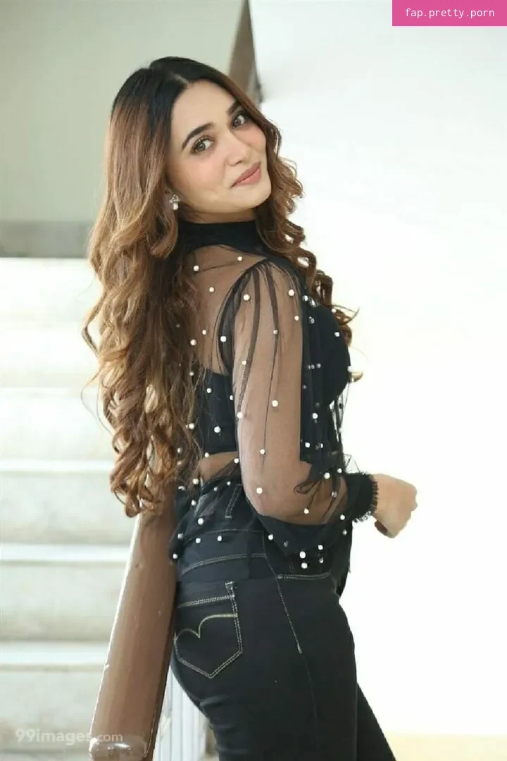 Jenifer Emmanuel - Photo #21