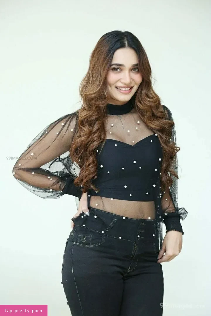 Jenifer Emmanuel - Photo #32