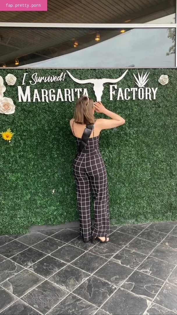 jennypetersonnn - Photo #12