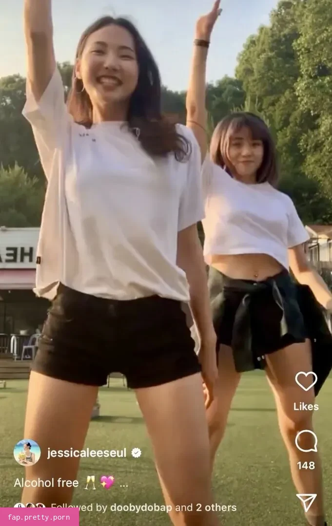 jennypetersonnn - Photo #16